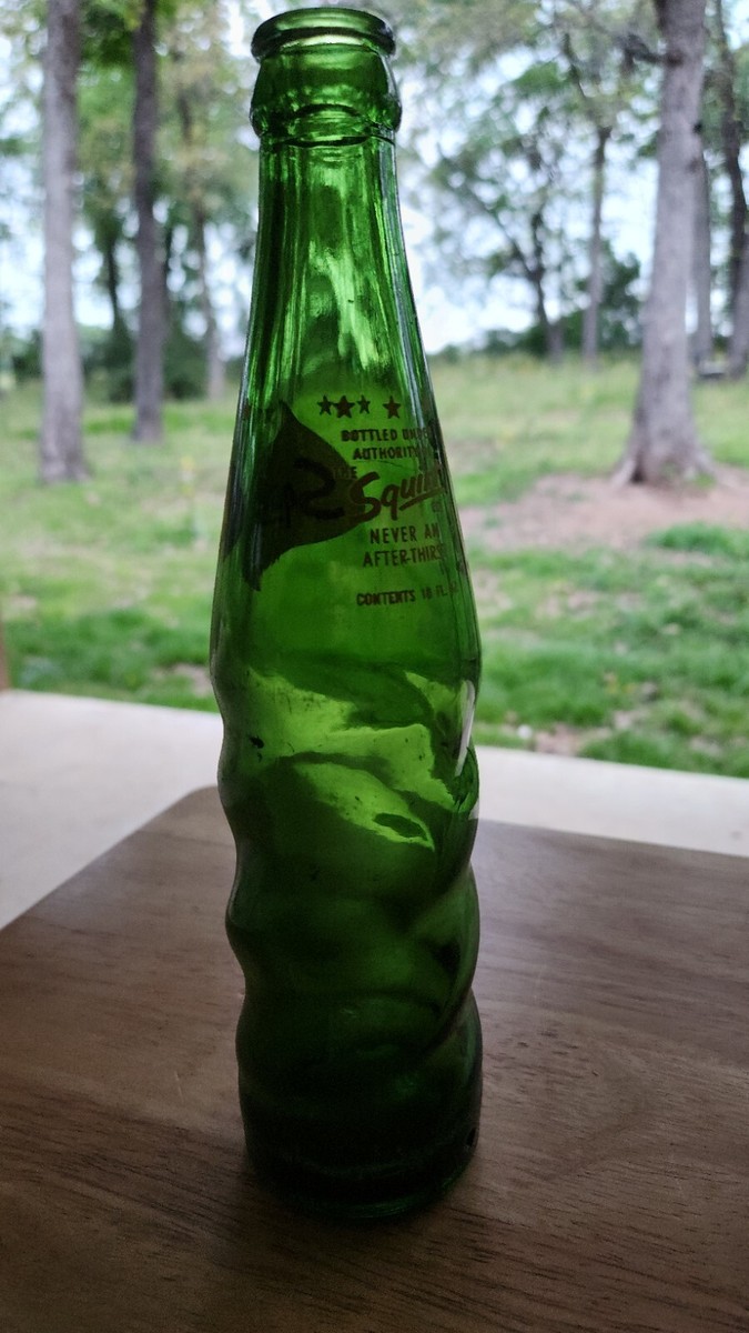Squirt Green Twisted Glass Soda Pop Bottle Never An After-Thirst