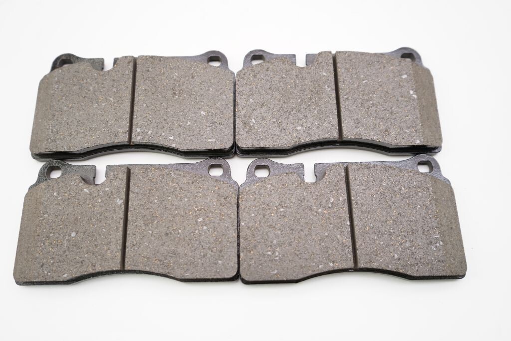 Aston Martin Rapide rear brake pads and rotors TopEuro 822