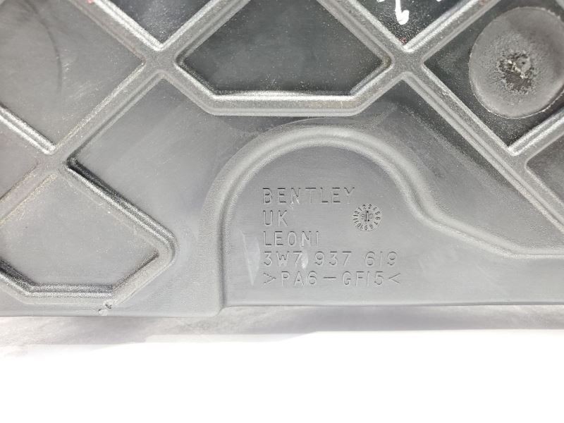 2007 Bentley Continental GTC OEM Fuse Box 3D1937609A