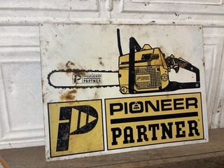 Pioneer Chainsaw Sign Corn Seed Feed Tractor Farm Tool Stihl McCulloch Store Can