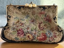 Antique 20  s Petit Point Tapestry Embroidered Purse With Three Pearl Clasp