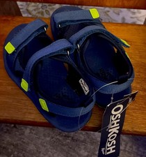 OshKosh B'Gosh Toddler Boy's Size 9 Machine Washable Hook and Loop Sandal GG1