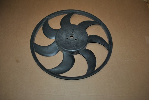 BMW E81 E87 E90 E91 E88 Lüfter Lüfterrad Heizung Ventilator Kühler 3136613273