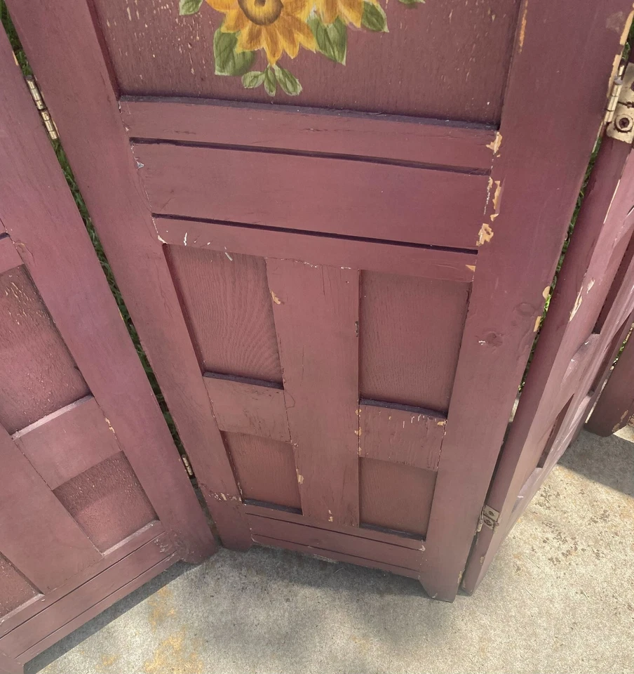 61” Vintage 4 Panels Hand Painted Room Divider Color Lavender/purple - Image 4 of 4