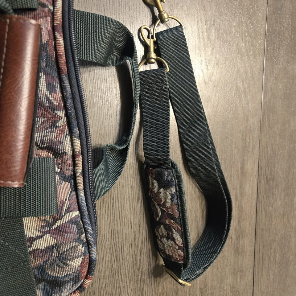 Equipaje de mano vintage Ricardo Beverly Hills Santa Cruz floral 17" Foto 3 de 4