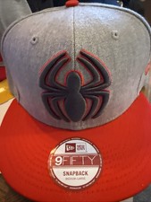 Spider-Man Marvel Comics Hat Grey Red Cap Snapback One Size SPIDER LOGO