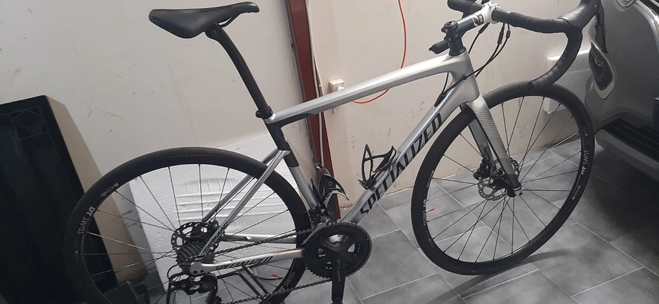 bici da corsa - Immagine 2 di 4