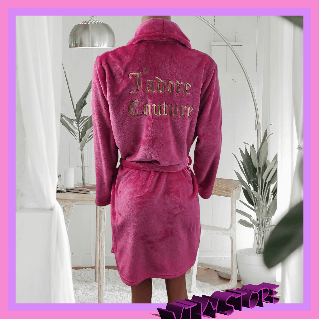 PJS パラジャンパーズ　レディース　コート　ローズピンク NWT Golden Back Bliss: {Juicy Couture} Pink Sherpa Robe, L/XL NWT