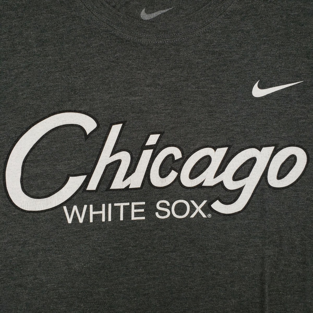 Nike Chicago White Sox T Shirt Single Line Script Retro Dark