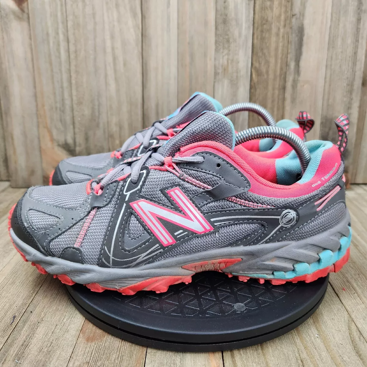 Womens New Balance 573 size 11 All Terrain Trail Running Athletic Shoes