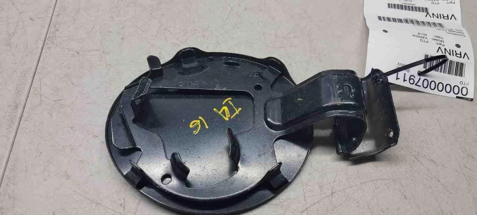 ✅ 2016 TOYOTA YARIS IA porta tanque de combustível fabricante de equipamento original - Imagem 3 de 4