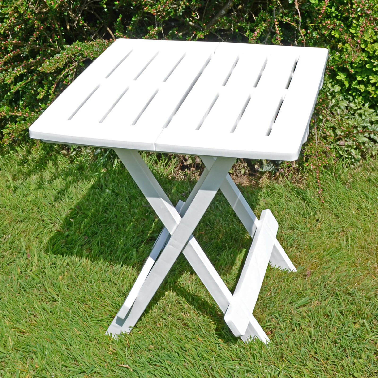 ""BARI"" RESIN FOLDING OCCASIONAL TABLE by TRABELLA in WHITE, TB-573