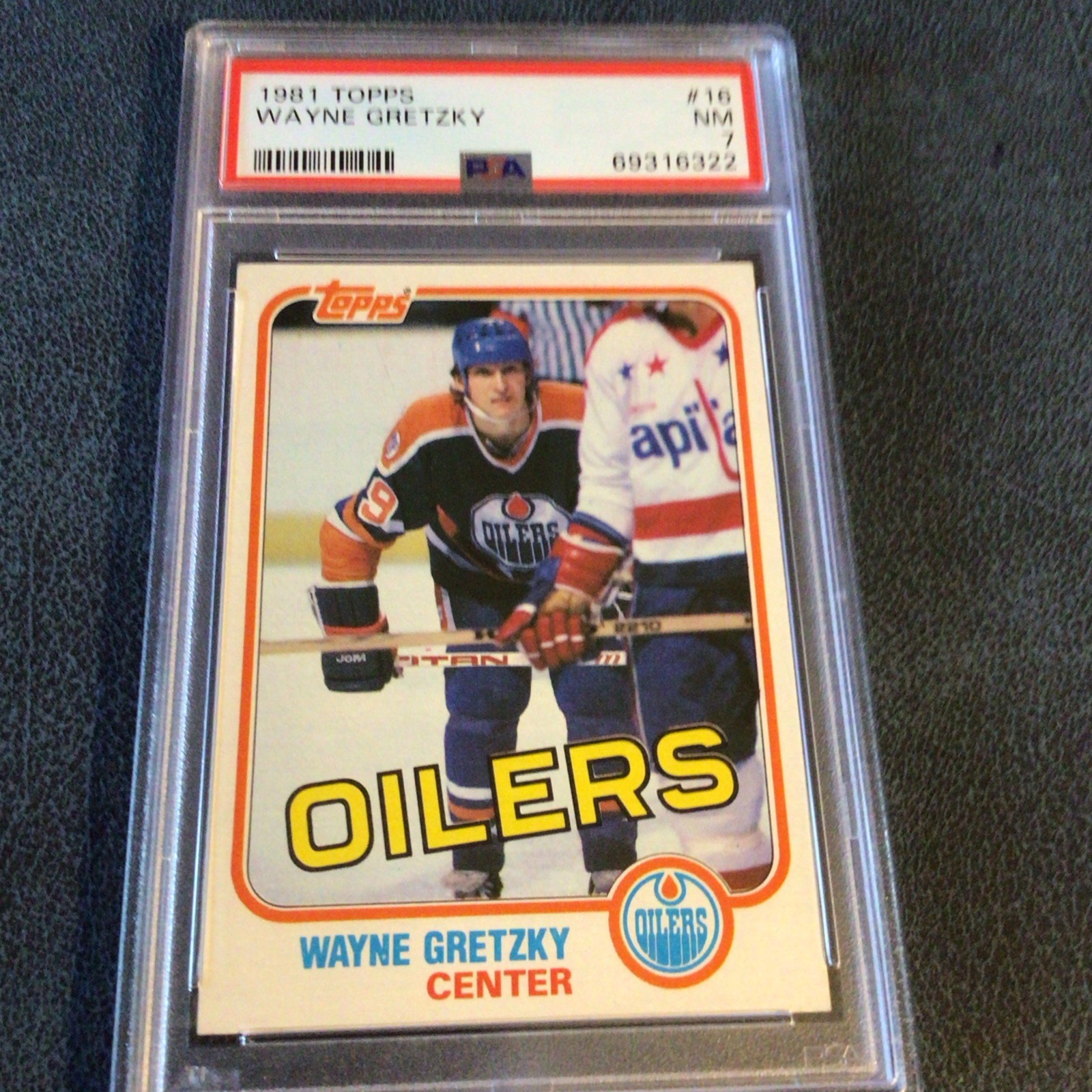 1981 Wayne Gretzky ## 16 Topps PSA 7 NM Oilers Well Centered