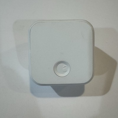 August Connect Smart Home Hub Wi-Fi Bridge Wireless White AC-R1