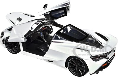 MCLAREN 720S WHITE METALLIC 1/24 DIECAST MODEL CAR BY JADA 35294