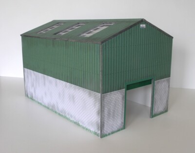 Greenhills Farmyard Scheune Bausatz Maßstab 1:43 - Brandneu MACC859