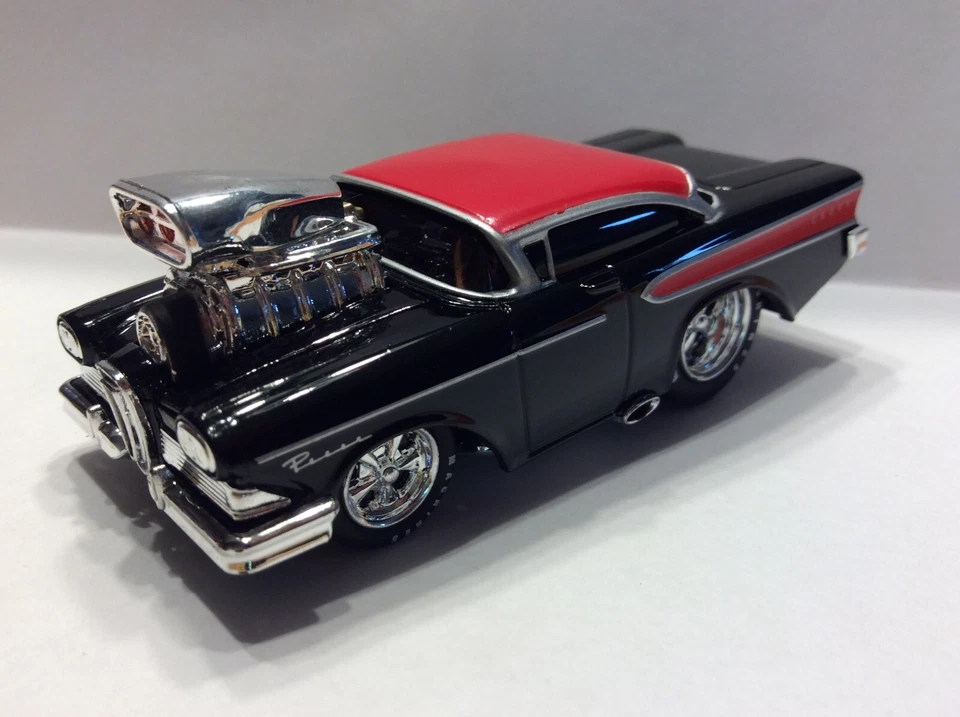 MUSCLE MACHINES 1958 EDSEL LIMITED EDITION -- 1/64 DIECAST - 58 EDSEL - Image 4 of 4