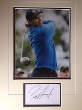 PADRAIG HARRINGTON - TOP IRISH GOLFER -  STUNNING SIGNED COLOUR PHOTO DISPLAY