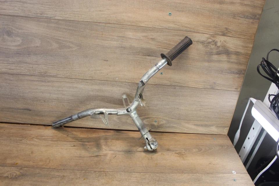 Manillar Honda Elite 50 SB50 1988 53100-GS6-671 Foto 2 de 4