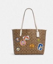 Coach X Peanuts West Signature Canvas 