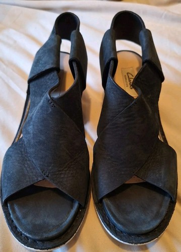 clarks narrative sandals