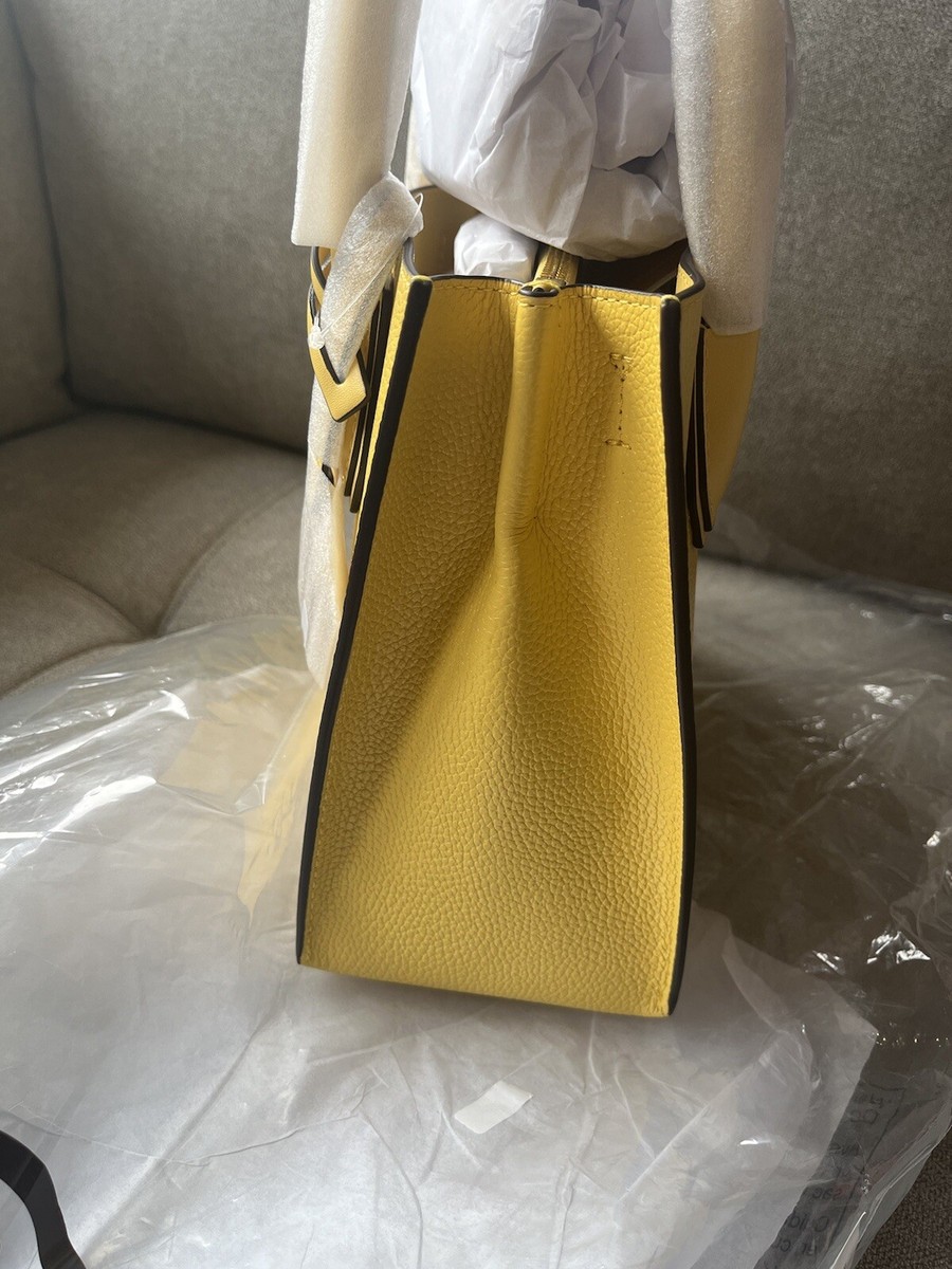 NWT $448 Michael Kors Mercer Medium Pebble Leather Messenger