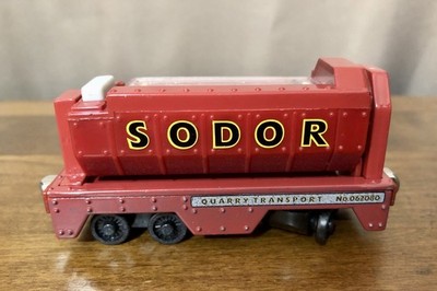 2004 Thomas & Friends Sodor Quarry Transport Rocks Red Take N Play Train Car