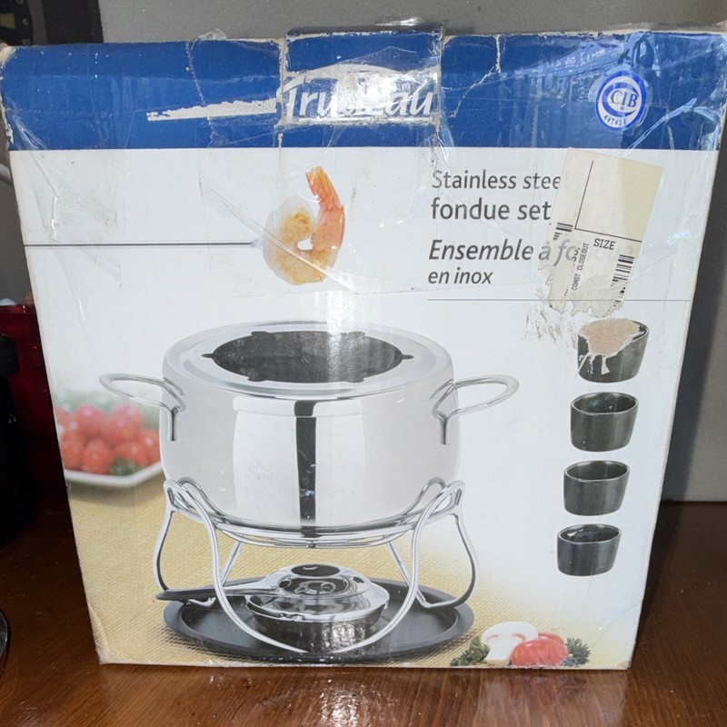 Trudeau Stainless Steel Fondue Set 0.7 qt 7in w/ Stand Burner & Bowls