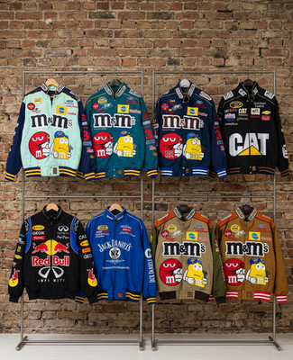 AUSSERGEWÖHNLICHES SET - 8 JACKEN NASCAR JH DESIGN
