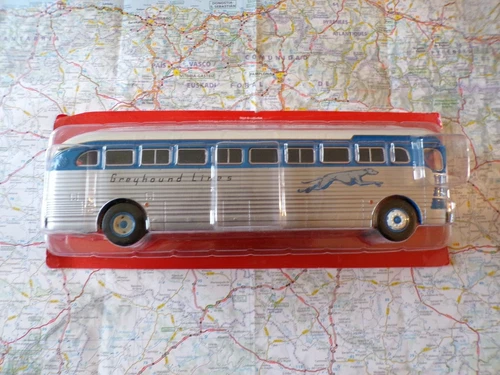GMC PD-3751 Greyhound IXO Autocar du Monde 1/43 in blister