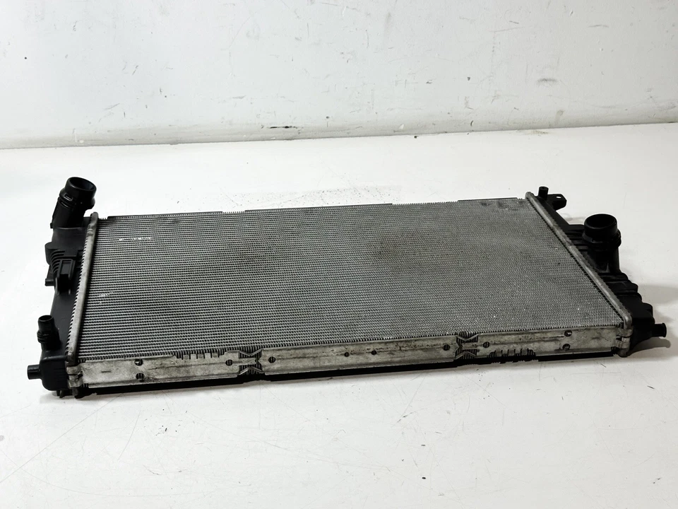 2014-2016 BMW 328D XDRIVE 2.0L - Radiator 7600523 - Image 4 of 4