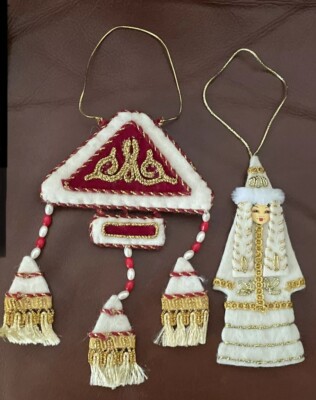 NEW Fabric Hanging Ornaments Felt Gold Featherweight Festive Red Mongol Kazakh