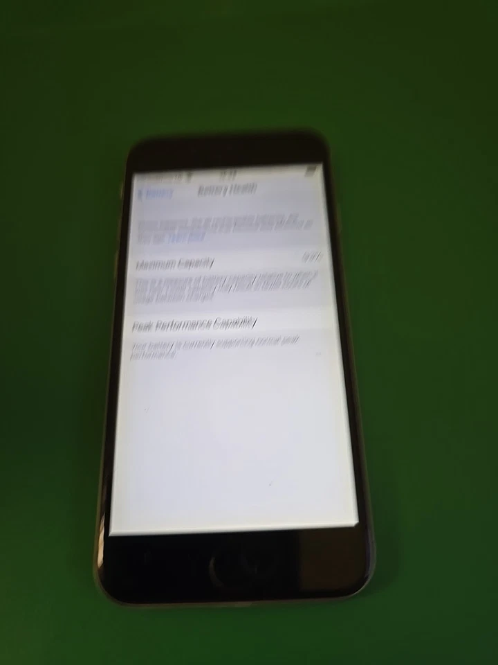 Apple iPhone 6 (Unlocked) A1586. 16gb in Space Grey. - (Read Desc (DK744) - Image 3 of 4