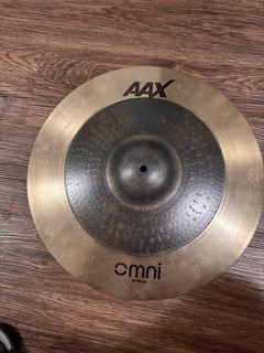 Platillo Sabian 18 pulgadas AAX Omni Crash/Ride