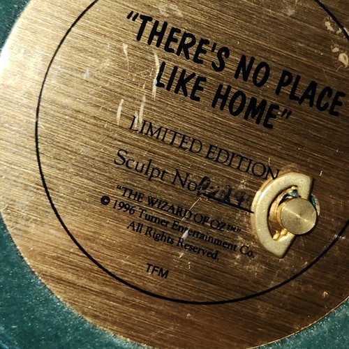Limited Edition Wizard of Oz Musical Sculpture Movie Scene Theres No Place Home - Picture 6 of 6