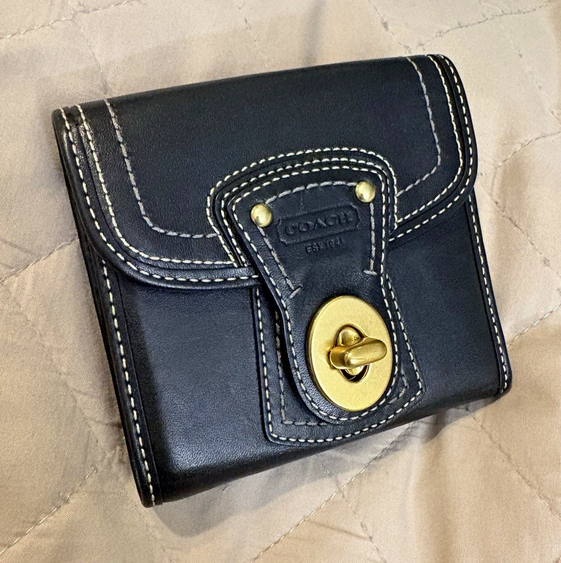 25+ Coach Turnlock Wallet for sale | Updated Oct 2026