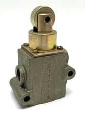 Parker Hannifin CW13-37 LP Roller Cam Valve CW1337