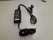 Dell 65 Watt Power AC Adapter DA65NM111-00 19.5V 01XRN1 1XRN1