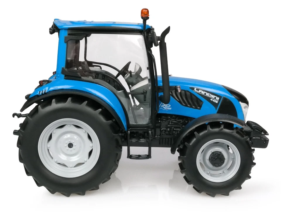 Universal Hobbies 1:32 Scale Landini 4.105 Tractor Diecast Replica UH4944 - Image 4 of 4