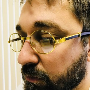 small frame designer sunglasses