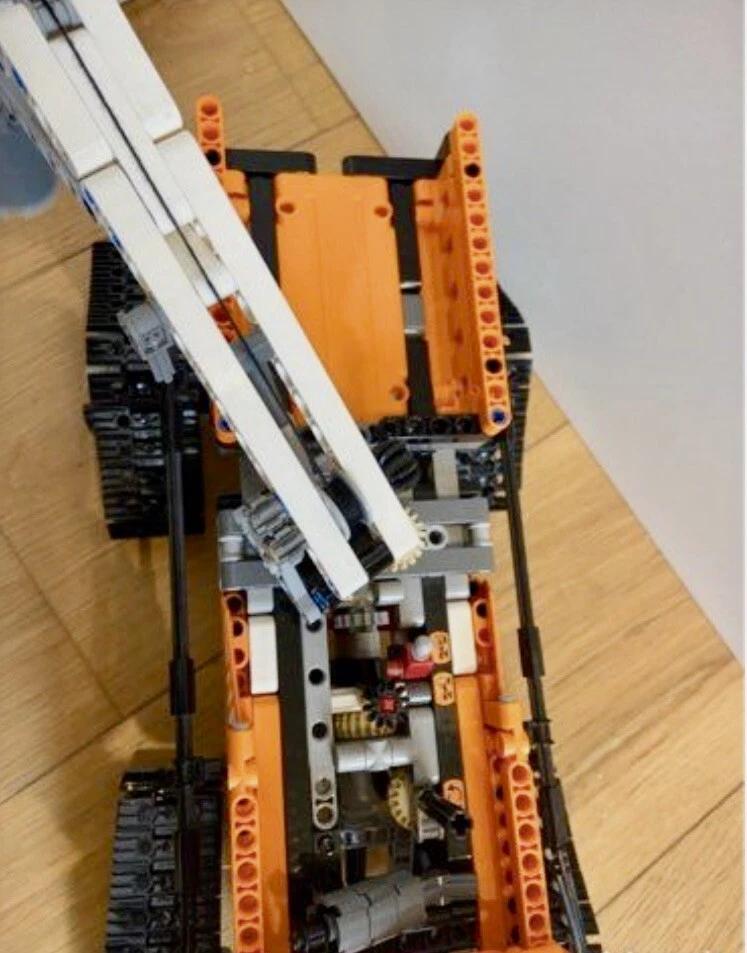 LEGO Technic 42038 Arctic Truck, photo 4 sur 4