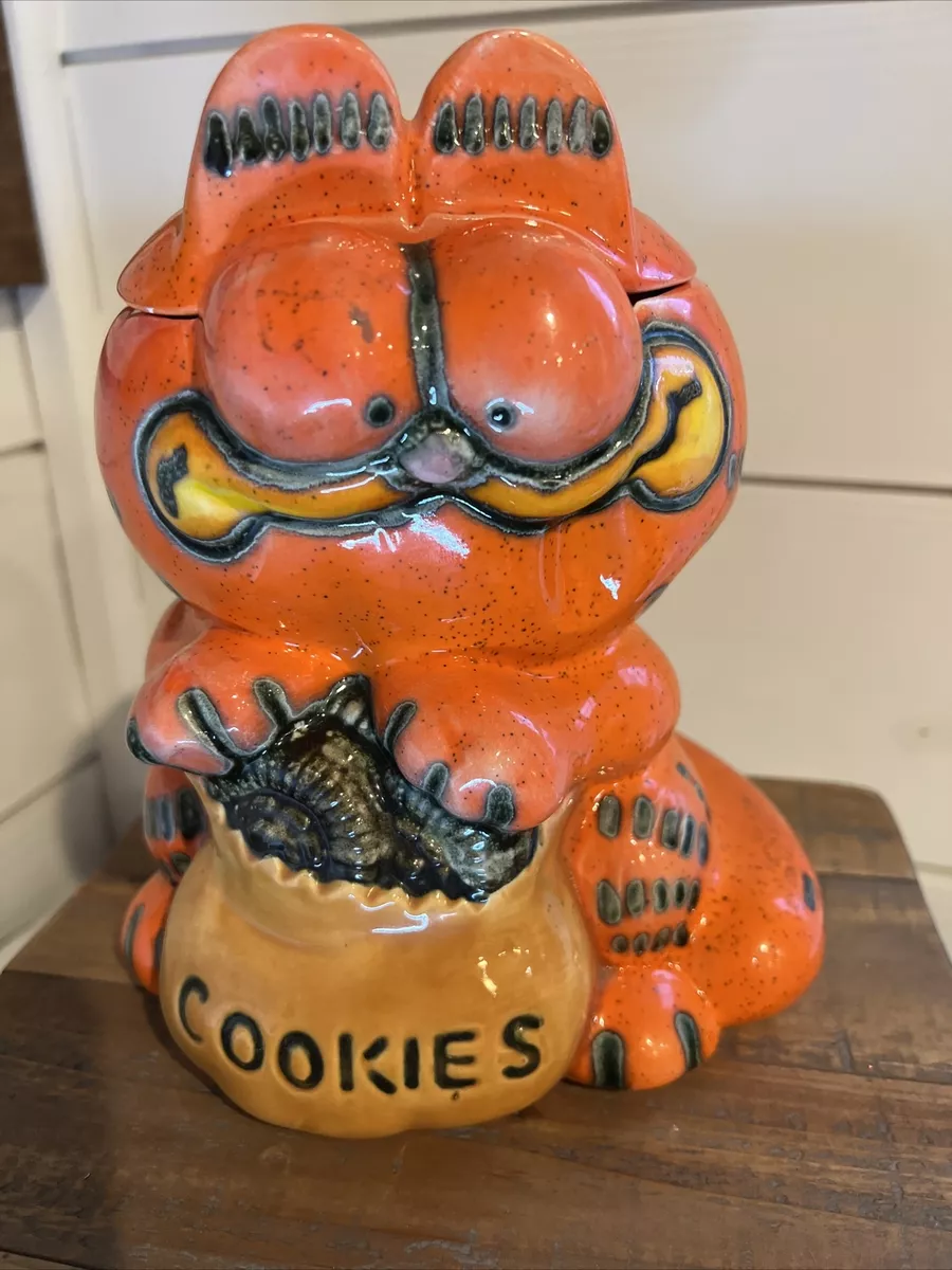 Rare Vintage Garfield Cookie Jar Hand Painted