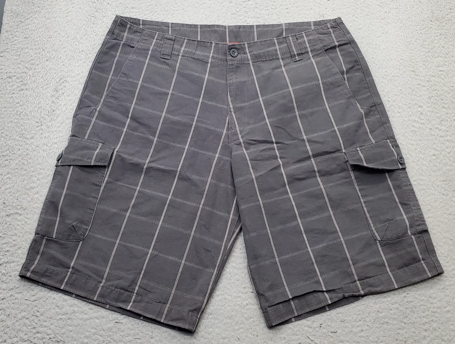 The North Face Hiking Shorts Mens 40 Multicolor Outdoor Dark Wash Cargo Pockets