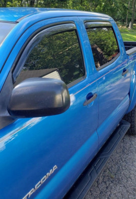 AVS Rain Guards Vent Visors In-Channel for 2005-2015 Toyota Tacoma Double Cab
