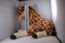 2015 FAO Schwarz Toys “R” Us 18” giraffe