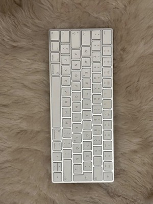 Apple Magic Keyboard - Weiß, Deutsch