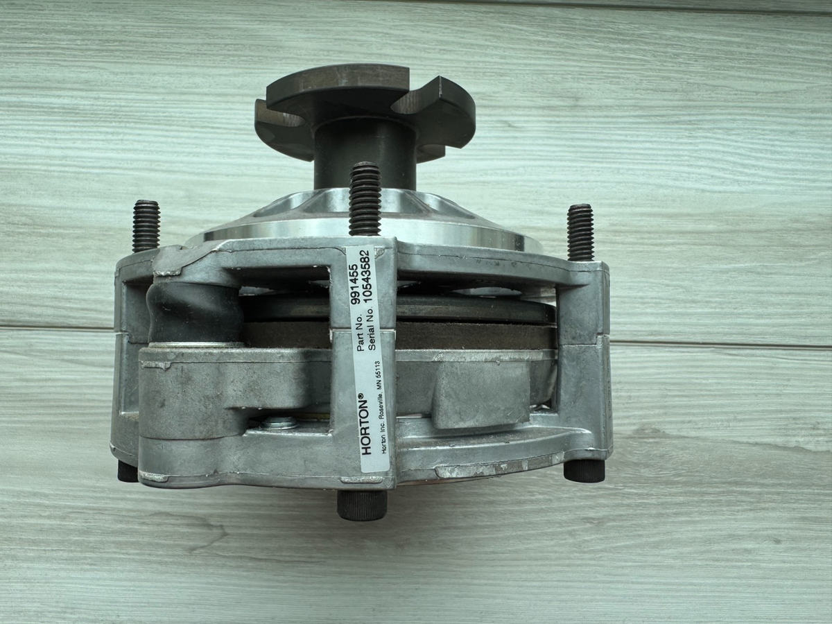 OEM Freightliner M2 M2-112V Fan Clutch Drive Cummins ISB HT650