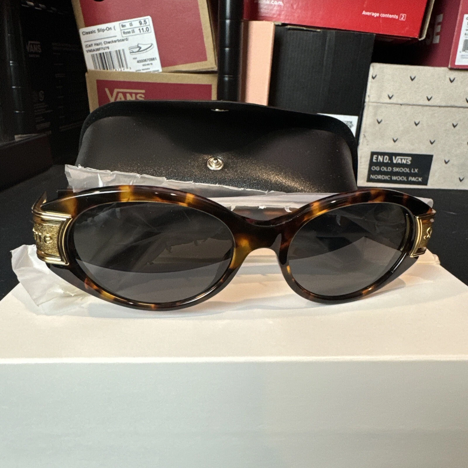 Lunettes de soleil Supreme Plaza Tortue + Or   SS18   Made In Italy   NEUVES RARES NEUVES AVEC ÉTIQUETTES