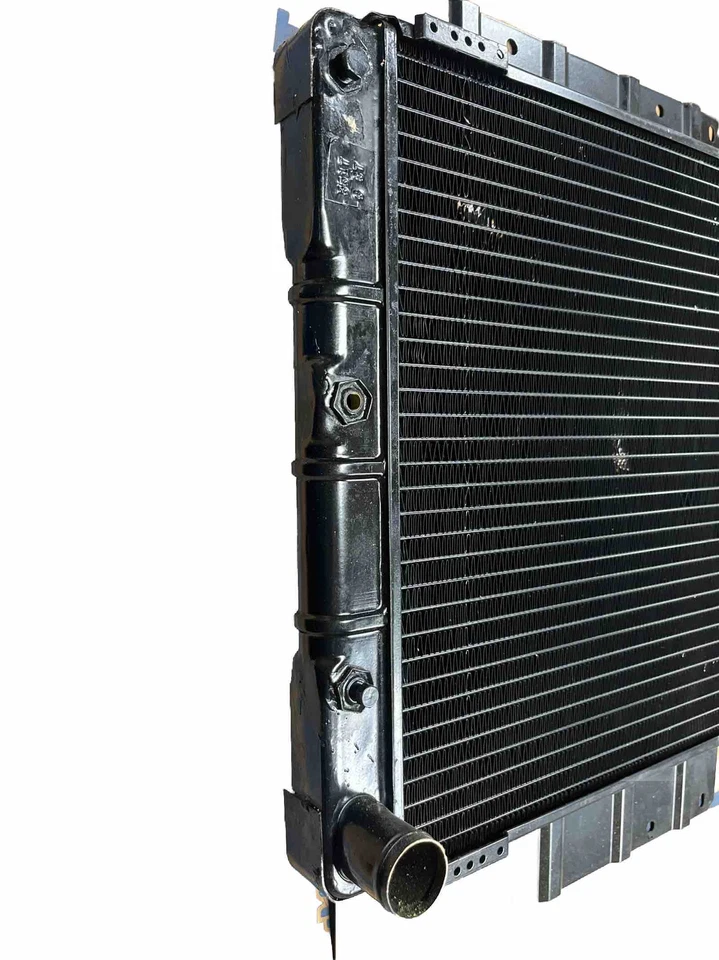 Ready Rad Radiator 3517 Rf-29 1466 Copper Radiator - Image 2 of 4