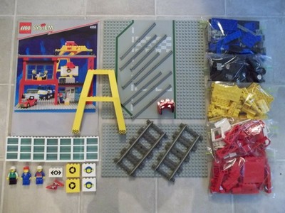 lego cargo station